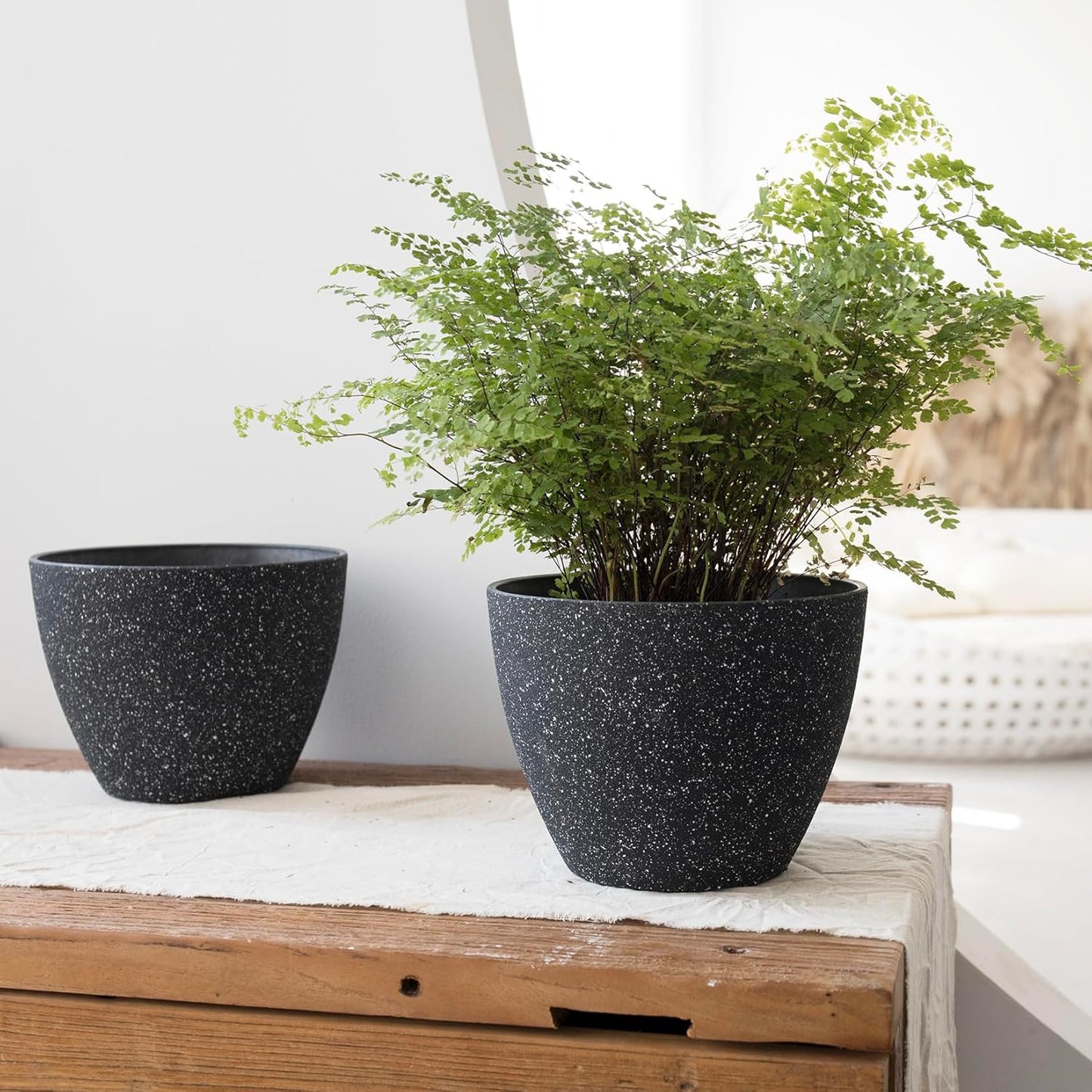 Flower Pots Outdoor Garden Planters, Indoor Plant Pots with Drainage Holes, Plastic, Speckled Black, Set 2 (7.5 + 7.5 Inch)